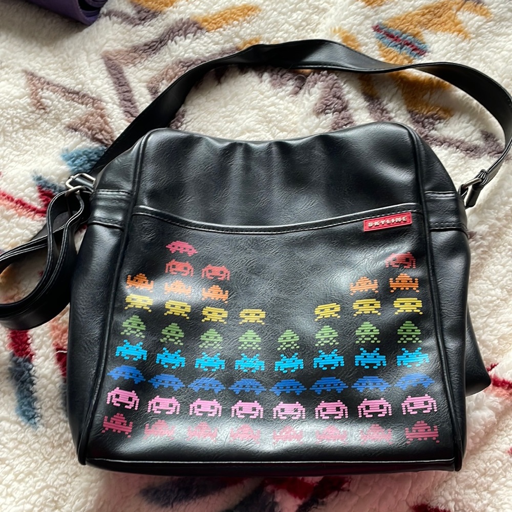 Space Invader 👾 Messenger Bag